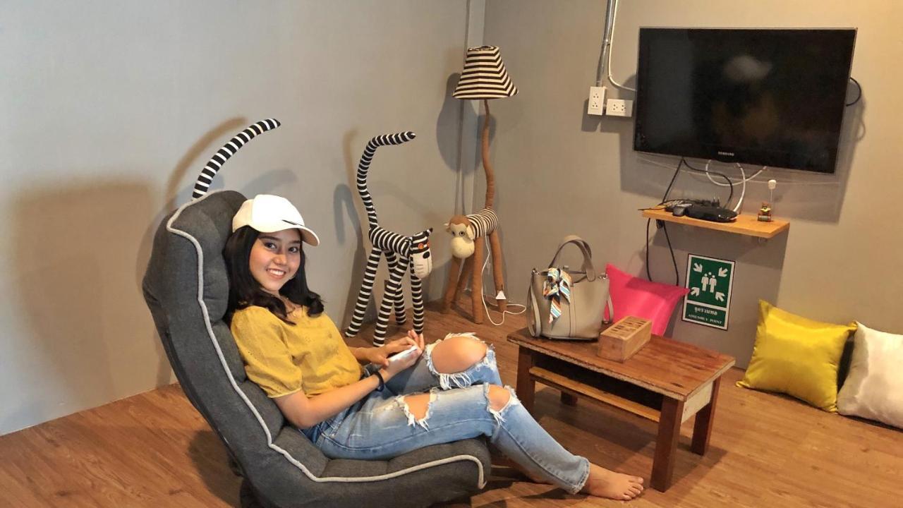 Ok Chic Phuket Hostel Екстер'єр фото